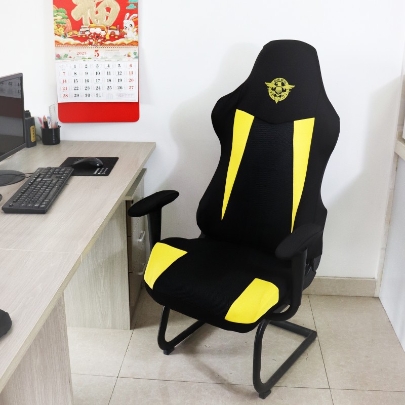 Nuova fodera per sedia da gioc - Esports Gaming Hotel recensione e prezzo
